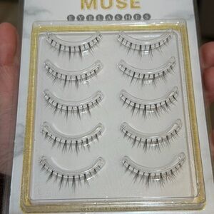 Liquidating false lashes – $2–$4 per set